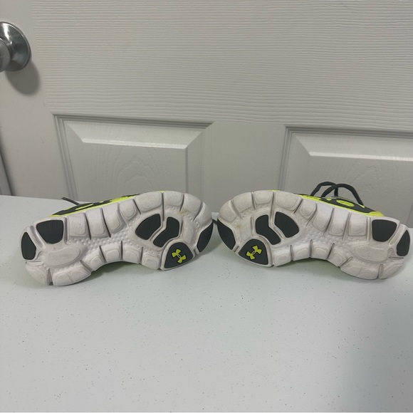 Kids Under Armour shoe Rubber - Picture 7 of 7